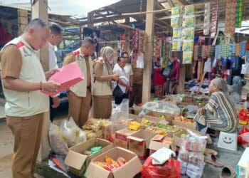 Dinas Ketahanan Pangan Pesawaran Sidak Pasar Padang Cermin