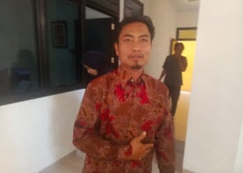 Abu Salim usai diperiksa Gakkumdu di Kantor Bawaslu Bandar Lampung, 27 Februari 2024. Lampost.co/Asrul Septian Malik