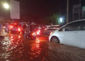 Kondisi banjir di salah satu titik di Kota Bandar Lampung Sabtu, 24 Februari 2024.