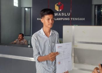 Warga Lamteng Lapor Bawaslu, Merasa Hak Pilihnya Dirampas