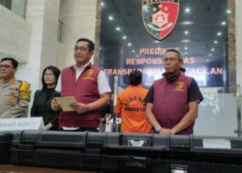 Direktur Tindak Pidana Umum (Dirtipidum) Bareskrim Polri Brigjen Djuhandhani Rahardjo Puro (dua dari kiri). Medcom.id/Siti Yona