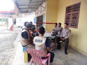 Polres Way Kanan Sambangi Pangkalan Ojek Program Jumat Curhat