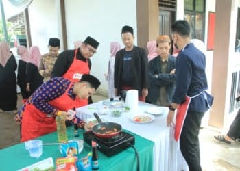 Bango dan Royco Edukasi 1.500 Santri Ponpes Roudlatul Qur’an Metro 