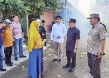 Pj Bupati Pringsewu Tinjau Kegiatan Foging Antisipasi DBD