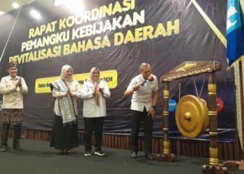 Revitalisasi Bahasa Daerah