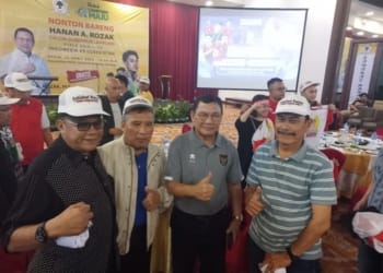 Bakal Calon Gubernur Lampung, Hanan A Rozak usai nonton bareng (Nobar) Indonesia vs Uzbekistan pada semifinal Piala Asia U-23 Doha Qatar, di Balroom Horison, Selasa, 29 April 2024. (Foto: Lampost.co/Salda Andalan)