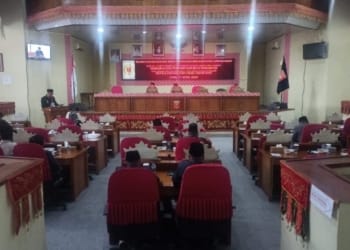 Rapat paripurna DPRD Lampung Barat, Rabu, 17 April 2024. Lampost.co/eliyah