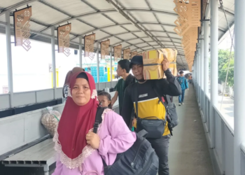 Pemudik di Pelabuhan Bakauheni, Lampung Selatan. (ANTARA)