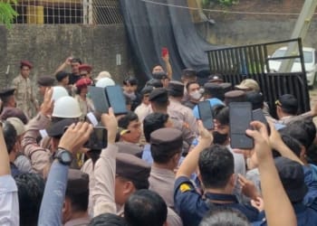 Eksekusi Lahan di Komplek Korpri Berujung Ricuh