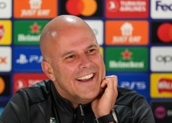 Arne Slot Antusias Sambut Laga Community Shield Melawan Crystal Palace Malam Ini