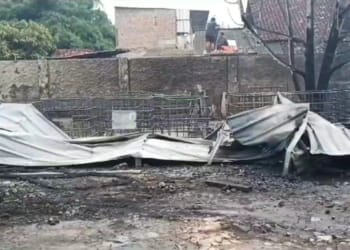 20 Tandon Air Terbakar di Gudang BBM Candimas Natar