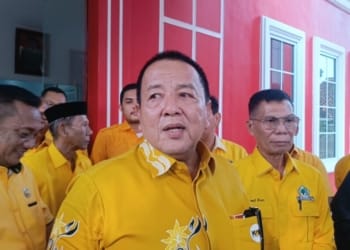 Gubernur Lampung, Arinal Djunaidi, saat diwawancarai, Minggu 19 Mei 2024. (Foto: Lampost.co/Asrul Septian Malik)