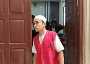 Terdakwa penistaan agama, Komika Aulia Rakhman menjalani sidang lanjutan di PN Tanjungkarang, Selasa, 21 Mei 2024. (Foto : Lampost.co/Salda Andala)