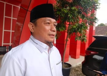 Ketua DPD NasDem Tulang Bawang, Dedi Aprizal saat diwawancarai, Selasa, 21 Mei 2024. (Foto: Lampost.co/Asrul Septian Malik)