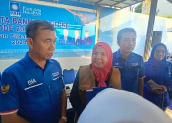 Petahana Walikota Bandar Lampung, Eva Dwiana saat diwawancarai di PAN, Senin, 28 Mei 2024. (Foto: Lampost.co/Asrul)
