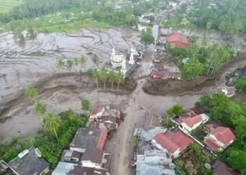 banjir bandang di sumbar