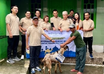 Setia Berbagi di Hari Raya Iduladha, Novotel Lampung Salurkan Hewan Kurban