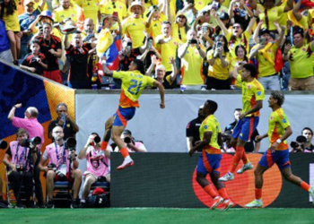 Kolombia-Tundukkan-Paraguay-2-1