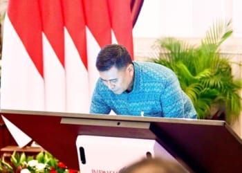 Direktur Utama BPJS Ketenagakerjaan Anggoro Eko Cahyo Sementara melakukan penandatanganan program Government Technology (GovTech) Indonesia. Dok/BPJamsostek