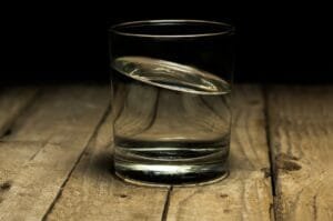 Ini 5 Manfaat Minum Air Hangat bagi Kesehatan