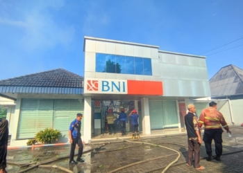 kantor bni kebakaran