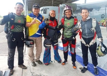 Atlet terjun payung Lampung