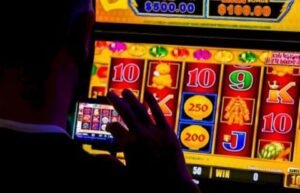 MKD Sebut Ada Dua Anggota DPR RI yang Dilaporkan Main Judi Online