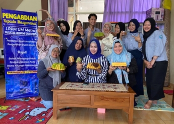 Dosen UM Metro menyelenggarakan pelatihan kewirausahaan kepada Remaja Islam Masjid (RISMA) Kecamatan Pekalongan, Sabtu, 2 Maret 2024. Dok