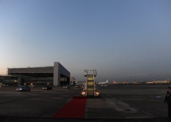 bandara koeln jerman