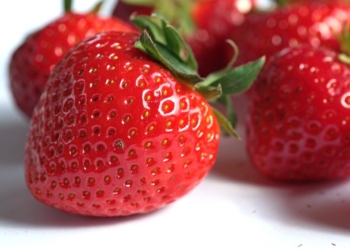 Ini 7 Manfaat Makan Stroberi untuk Kesehatan