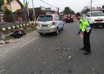 pengendara motor tewas