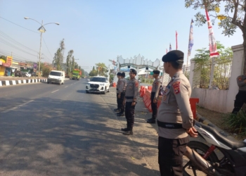 Suasana di Bandara Radin Inten II Lampung yang dijaga TNI Polri menanti kehadiran Presiden Jokowi di Lampung.