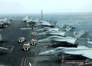 Kapal Induk USS Abraham Lincoln