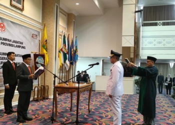 Pelantikan Penjabat (Pj) Bupati Tulang Bawang, Ferli Yuledi di Balai Keratun Komplek Kantor Gubernur Lampung,