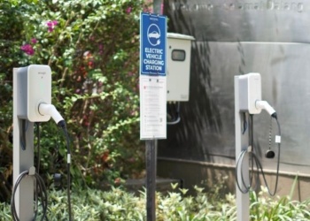 Pengisian Kendaraan Listrik