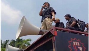 Orasi Bintang Emon di Gedung DPR: Masyarakat Dianggap Tidak Cerdas