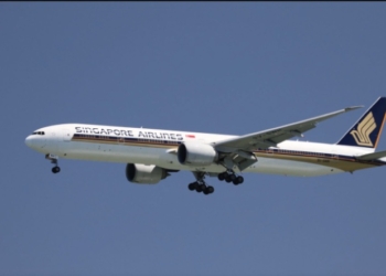 pesawat singapore airlines