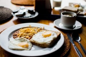 Lewatkan Sarapan Bisa Membuat Berat Badan Turun! Mitos atau Fakta?
