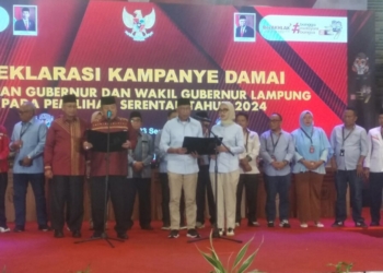 Pengundian dan Penetapan Nomor Urut Calon Gubernur dan Wakil Gubernur Lampung, Senin, 23 September 2024. (Foto: Lampost.co/Andi Apriadi)