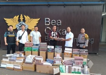 Penjual Rokok Ilegal Bebas Usai Bayar Denda ke Bea Cukai
