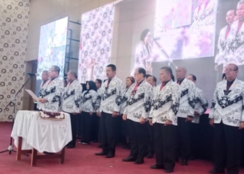 Pembacaan pakta integritas oleh pengurus PGRI Provinsi Lampung di Gedung Graha Bakti Pramuka, Bandar Lampung, Senin, 23 September 2024.