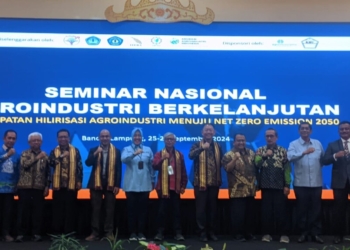 Unila menggelar seminar nasional agroindustri berkelanjutan di Ballroom Hotel Emersia
