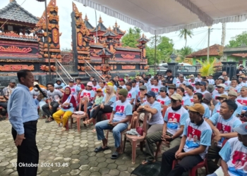 Ali Rahman-Ayu Kampanye Tatap Muka dengan Warga