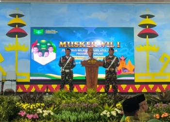 Ketua Pimpinan Wilayah Nahdlatul Ulama (PWNU) Provinsi Lampung, Puji Raharjo saat Pembukaan Muskerwil I PWNU Lampung di kompleks Pasca Sarjana UIN Raden Intan, Jumat, 25 Oktober 2024. (Foto: Lampost.co / Umar Robbani)