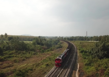 Kereta Api Babaranjang