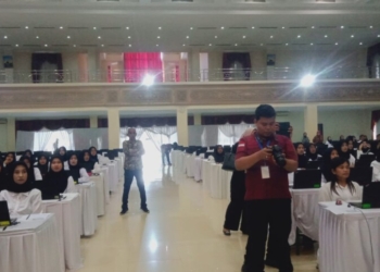 Hari pertama pelaksanaan SKD CPNS di lingkungan Kemenkumham Lampung yang dilaksanakan di gedung Bagas Raya,Way Halim, Bandar Lampung.