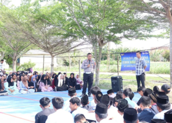 edukasi pelajar tertib berlalu lintas