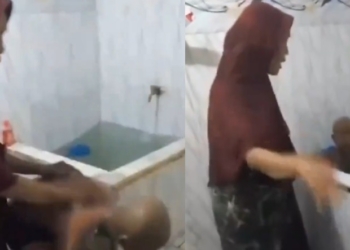 santri dimandikan cabai