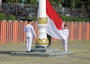Kegiatan upacara hari sumpah pemuda di Lapangan Korpri, Komplek Perkantoran Gubernur Lampung. Senin, 28 Oktober
