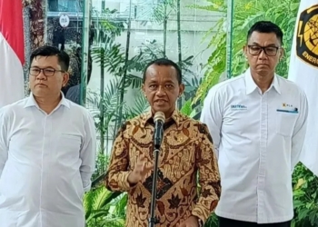 Gelar Doktor Menteri Energi dan Sumber Daya Mineral (ESDM) RI Bahlil Lahadalia ditangguhkan.